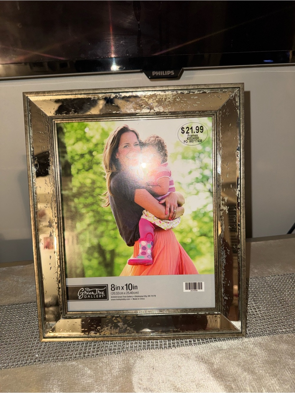 BNWT, hobby lobby, 8x10 inch Distressed mirrored Silver Picture Frame